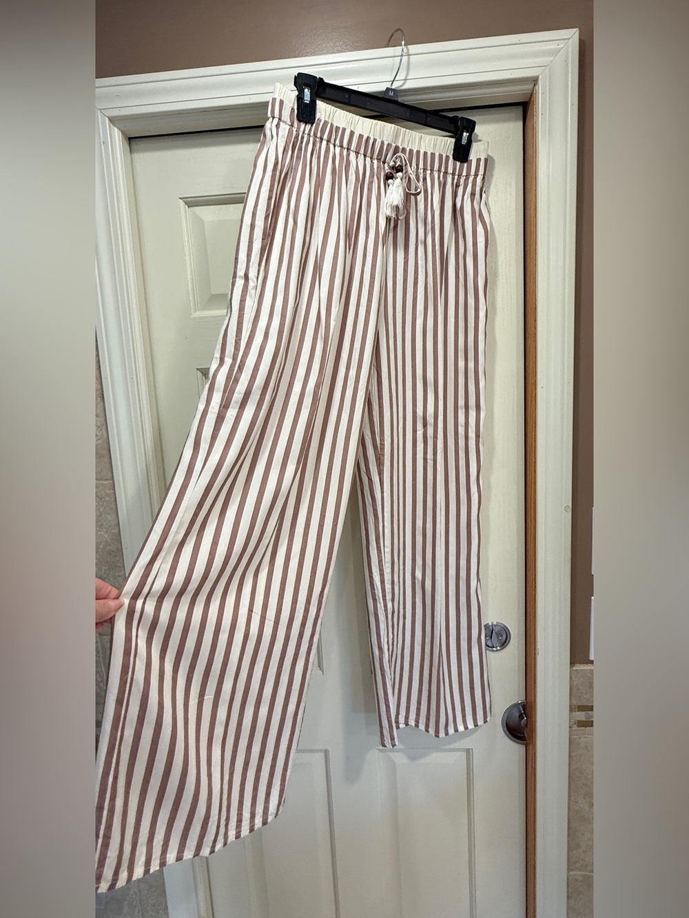 Turks & Caicos Boutique Striped Wide Pants in Cream & Tan. Brand New/Never Worn